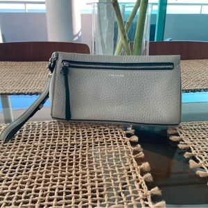 EUC COACH clutch. Light gray.